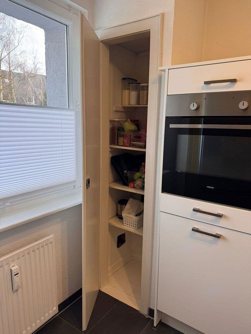 1 bedroom with open-plan kitchen flat to rent, 51 m², Frohnhauser Straße 137, Essen, North Rhine-Westphalia 1 bedroom with open-plan kitchen flat to rent, 51 m², Frohnhauser Straße 137, Essen, North Rhine-Westphalia