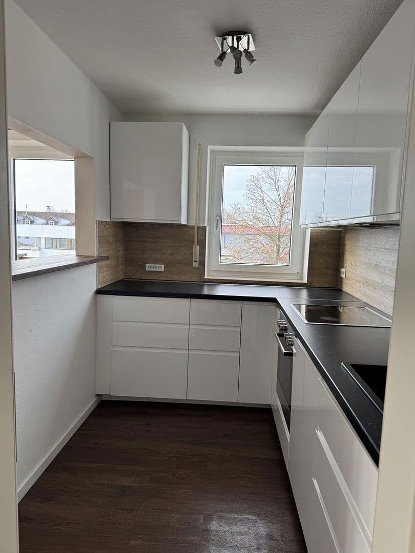 3 bedroom flat for sale, 74 m², Kissing, Bavaria 3 bedroom flat for sale, 74 m², Kissing, Bavaria