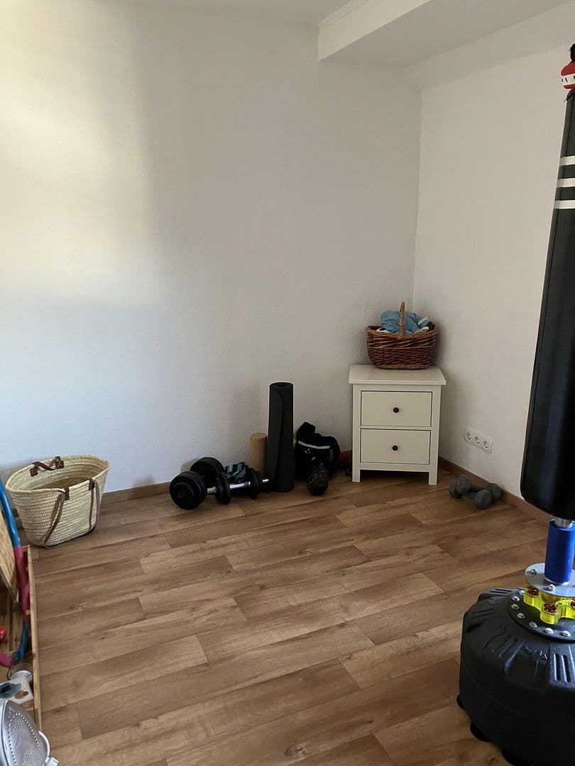 4 bedroom flat to rent, 65 m², Suebenstr. 19, Dortmund, North Rhine-Westphalia 4 bedroom flat to rent, 65 m², Suebenstr. 19, Dortmund, North Rhine-Westphalia