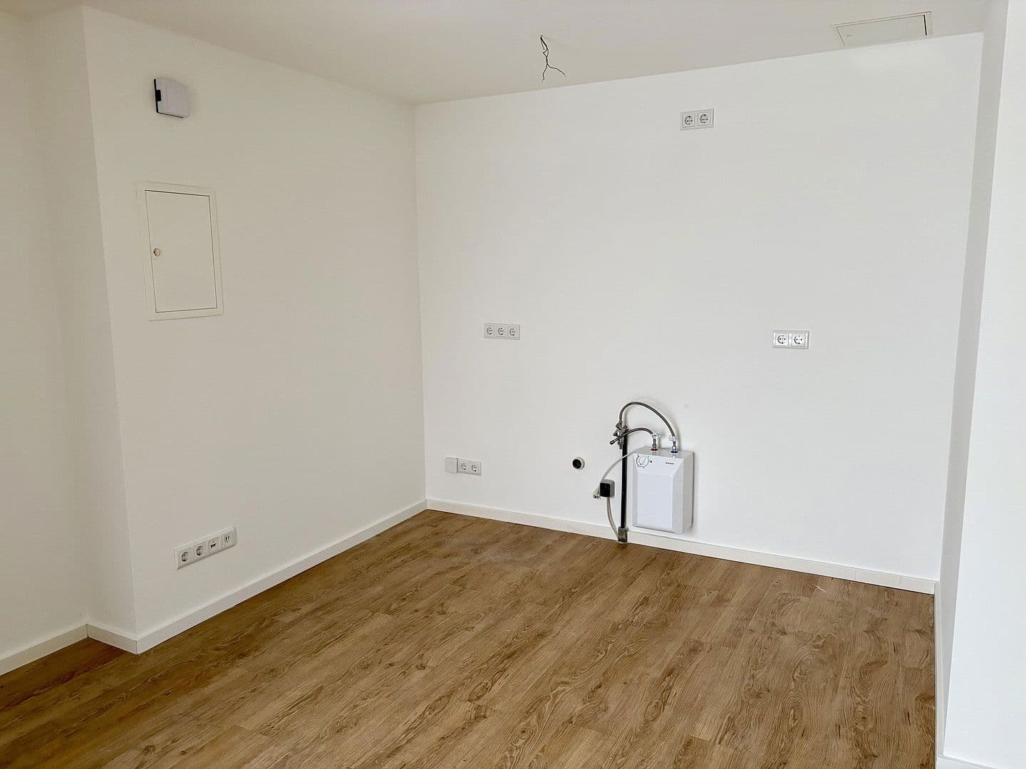 1 bedroom flat to rent, 44 m², Karl-Marx-Straße 16, Grünheide (Mark), Brandenburg 1 bedroom flat to rent, 44 m², Karl-Marx-Straße 16, Grünheide (Mark), Brandenburg