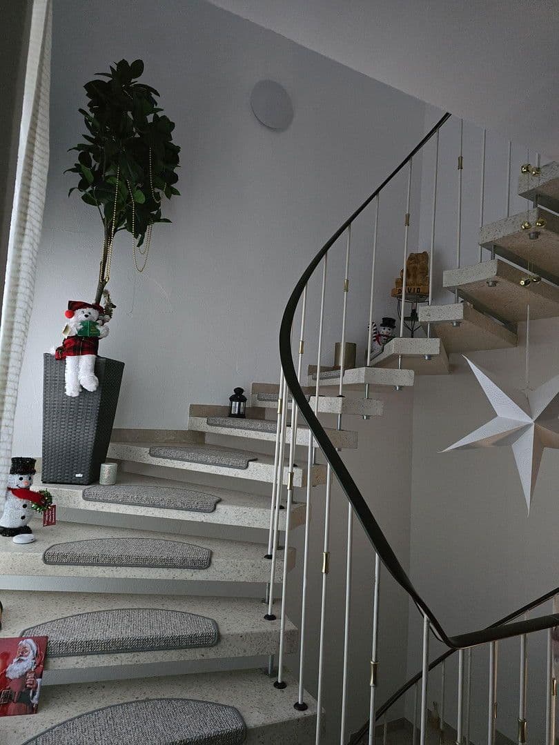 house for sale, 300 m², Pirmasens, Rhineland-Palatinate house for sale, 300 m², Pirmasens, Rhineland-Palatinate