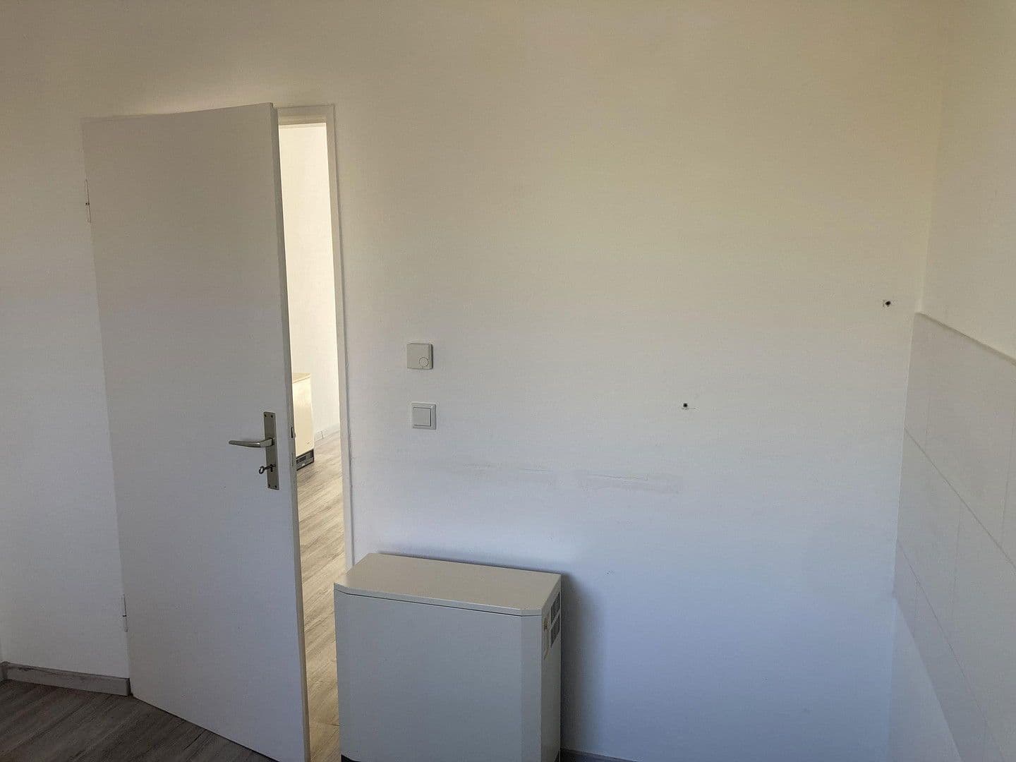 1 bedroom with open-plan kitchen flat to rent, 64 m², Hülsenweg 12, Heiligenhaus, North Rhine-Westphalia 1 bedroom with open-plan kitchen flat to rent, 64 m², Hülsenweg 12, Heiligenhaus, North Rhine-Westphalia