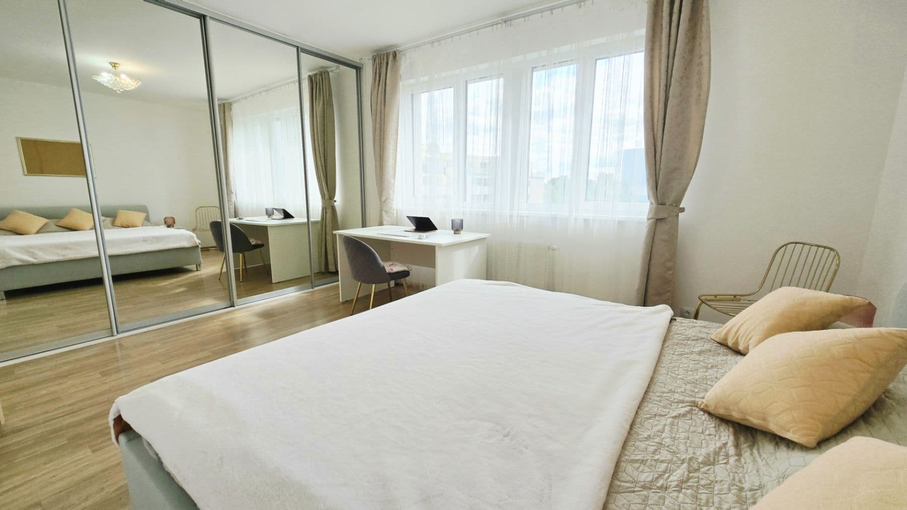 1 bedroom with open-plan kitchen flat to rent, 63 m², Chlebovická, Prague, Prague 1 bedroom with open-plan kitchen flat to rent, 63 m², Chlebovická, Prague, Prague