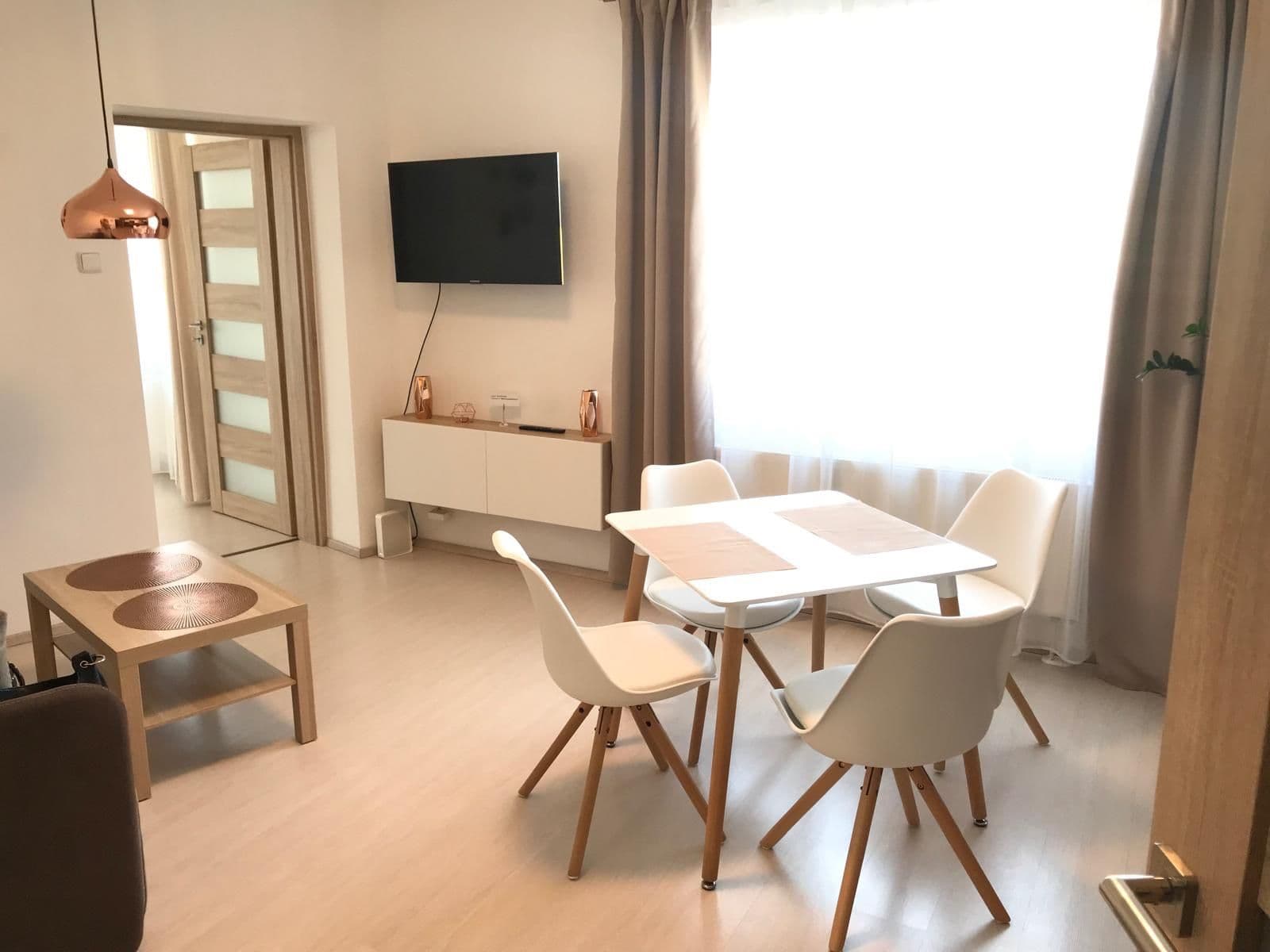 2 bedroom flat to rent, 56 m², Renneská třída, Brno, Jihomoravský Region 2 bedroom flat to rent, 56 m², Renneská třída, Brno, Jihomoravský Region