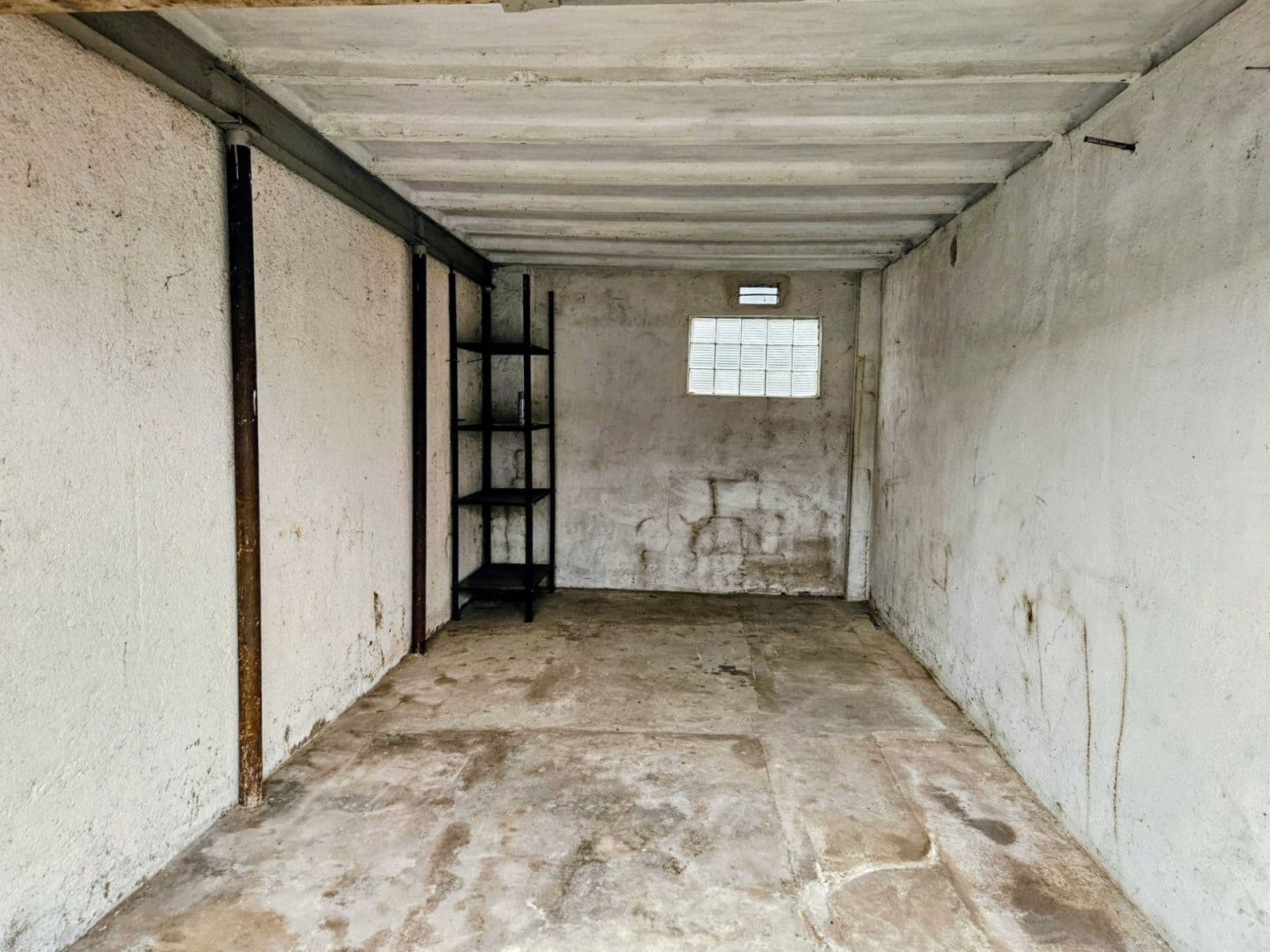 garage for sale, 18 m², Výhon, Přísnotice, Jihomoravský Region garage for sale, 18 m², Výhon, Přísnotice, Jihomoravský Region