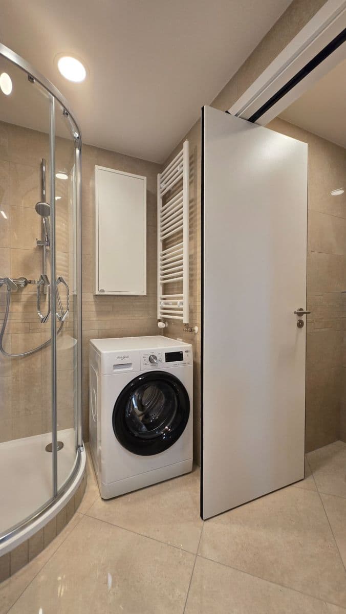 Studio flat to rent, 31 m², Klapálkova, Prague, Prague Studio flat to rent, 31 m², Klapálkova, Prague, Prague