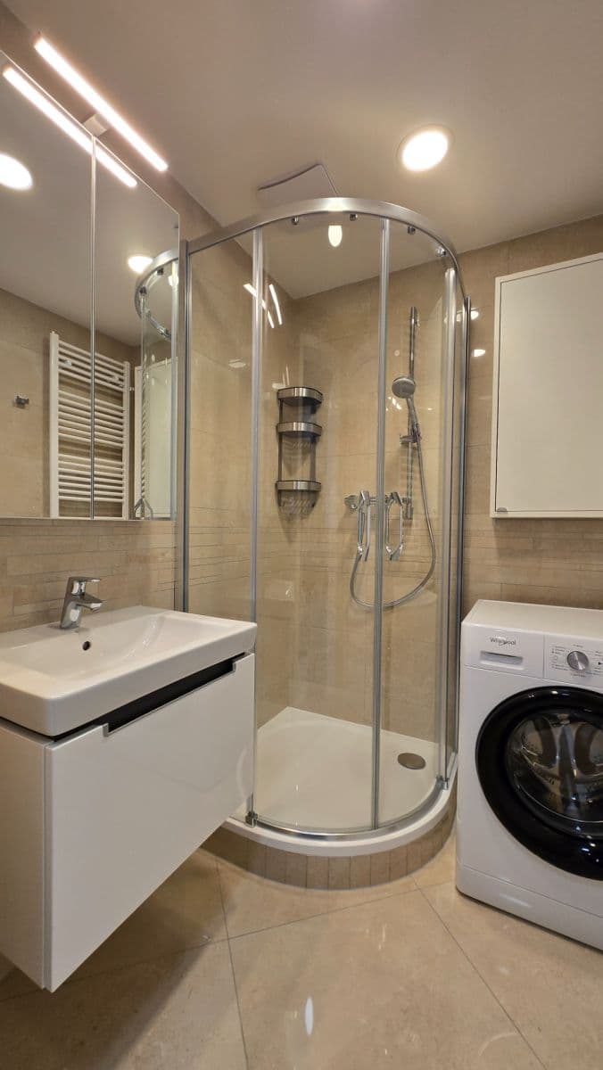 Studio flat to rent, 31 m², Klapálkova, Prague, Prague Studio flat to rent, 31 m², Klapálkova, Prague, Prague