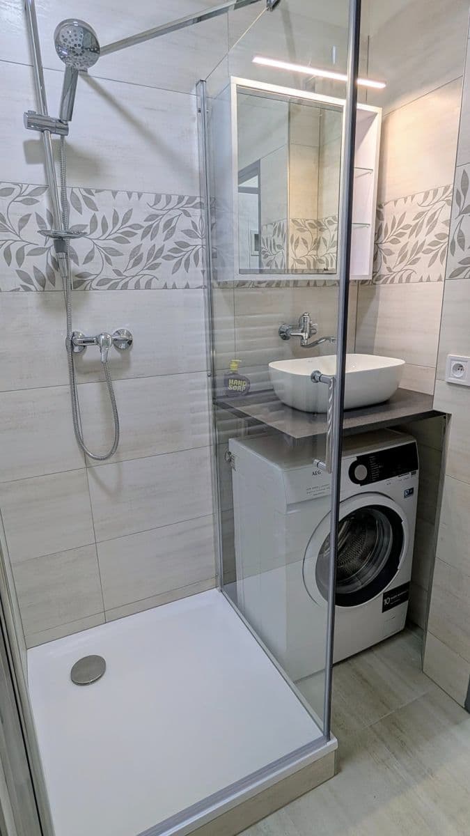 1 bedroom with open-plan kitchen flat to rent, 47 m², Bratří Čapků, Uničov, Olomoucký Region 1 bedroom with open-plan kitchen flat to rent, 47 m², Bratří Čapků, Uničov, Olomoucký Region