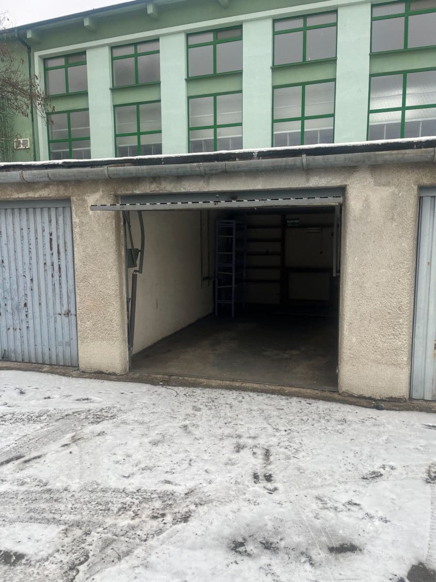 garage to rent, 16 m², Jílová, Brno, Jihomoravský Region garage to rent, 16 m², Jílová, Brno, Jihomoravský Region