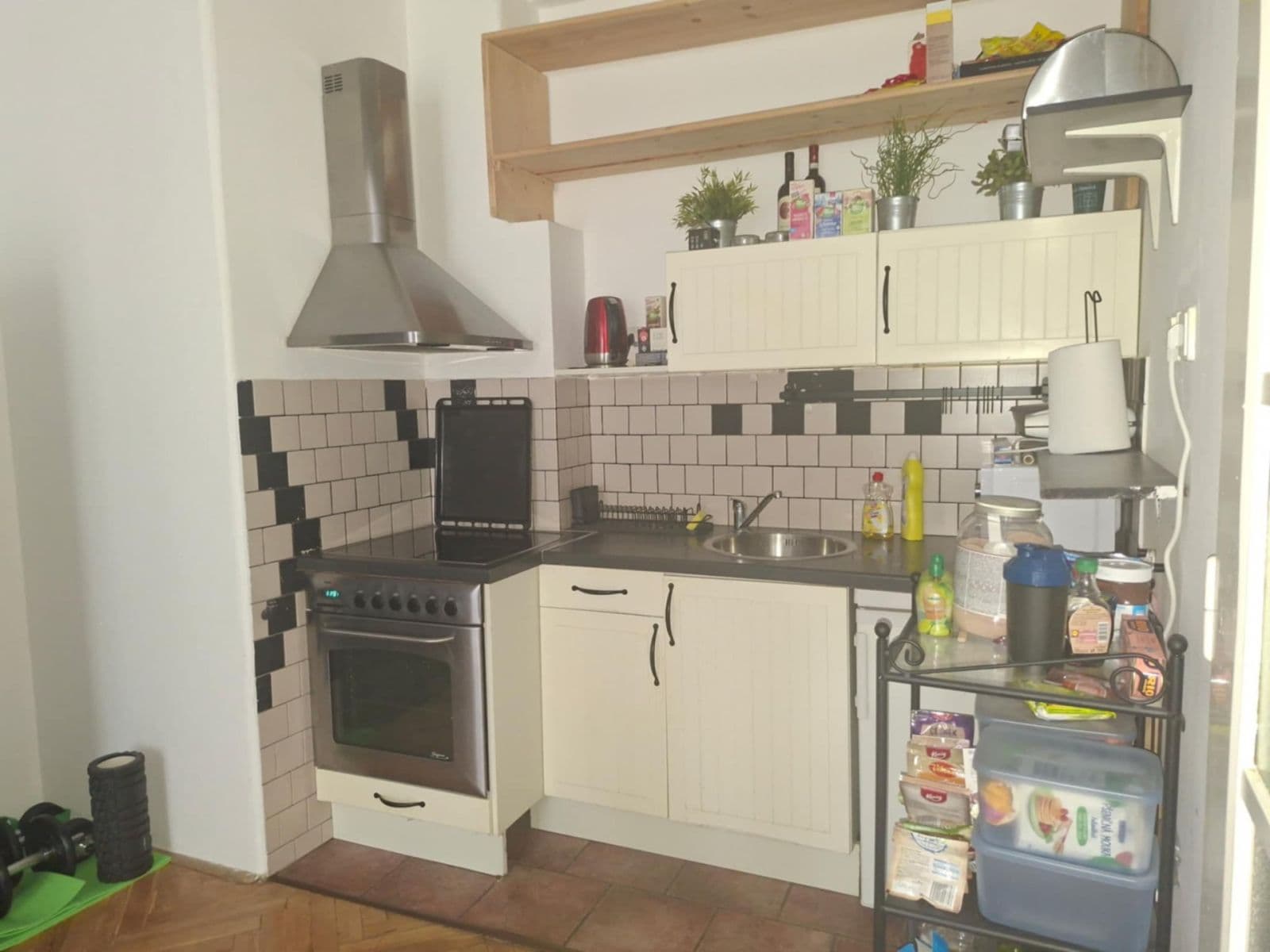 Studio flat to rent, 32 m², Tusarova, Prague, Prague Studio flat to rent, 32 m², Tusarova, Prague, Prague