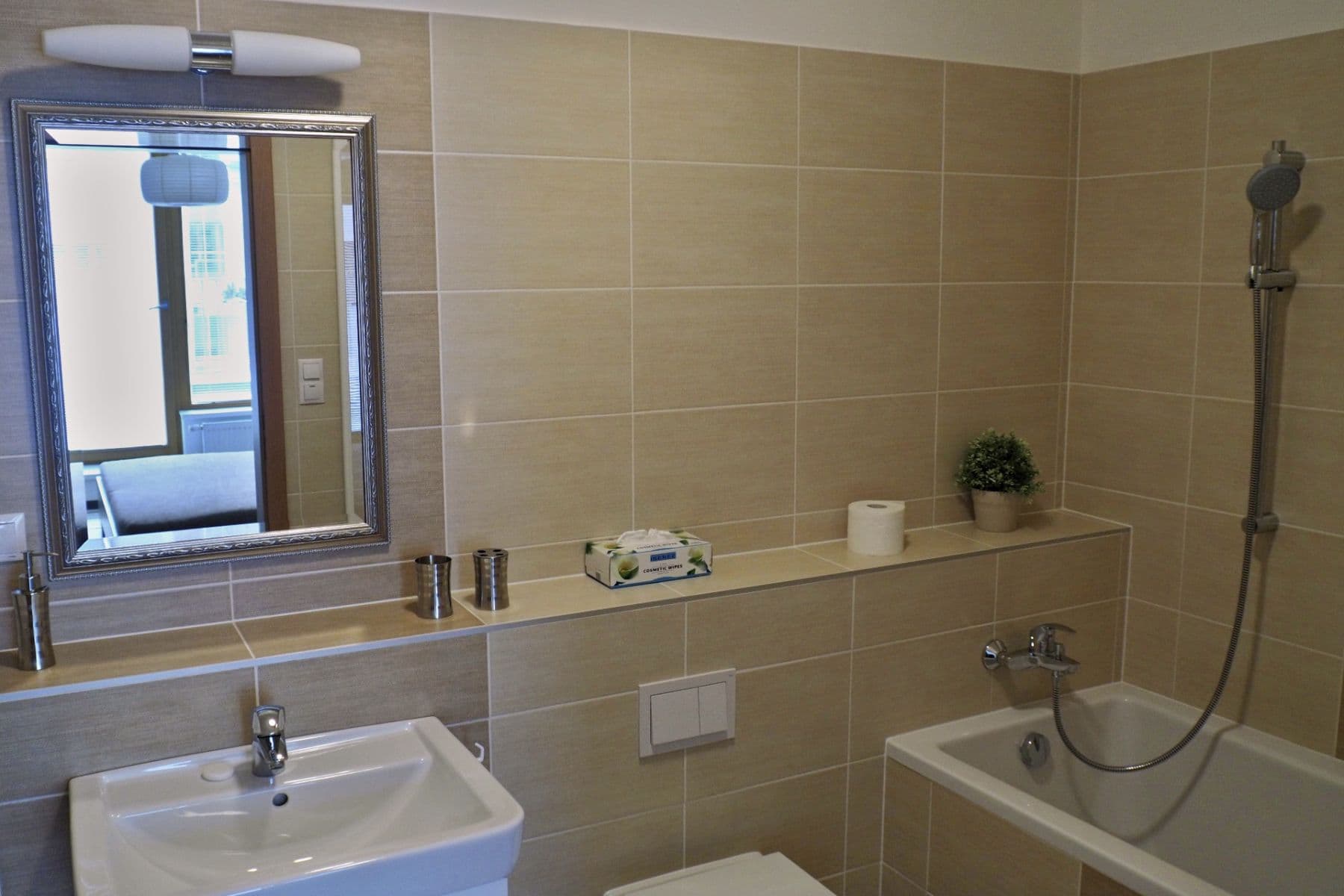 1 bedroom with open-plan kitchen flat to rent, 65 m², Kurta Konráda, Prague, Prague 1 bedroom with open-plan kitchen flat to rent, 65 m², Kurta Konráda, Prague, Prague