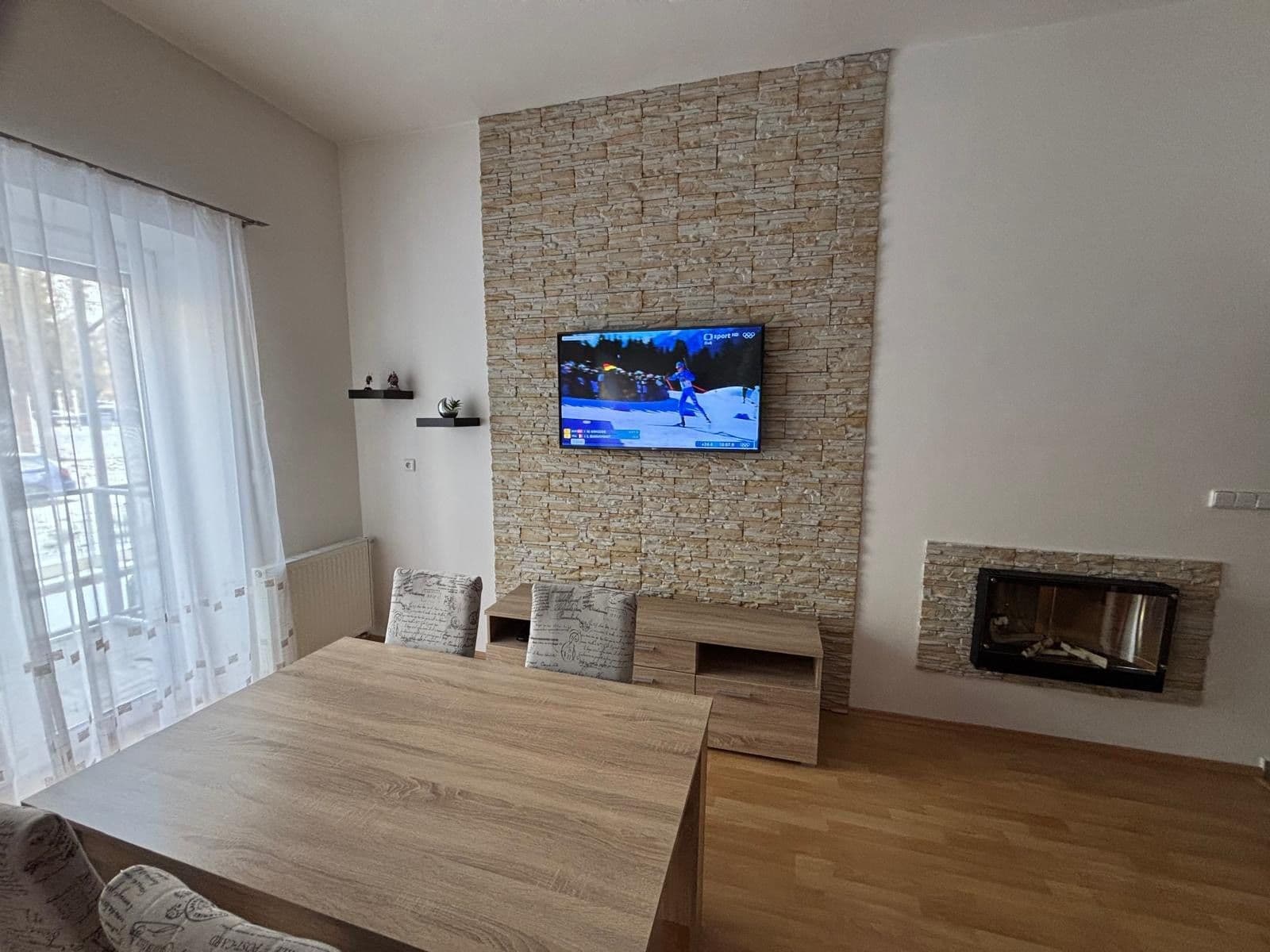 2 bedroom with open-plan kitchen flat to rent, 78 m², Jana Morávka, Jílové u Prahy, Středočeský Region 2 bedroom with open-plan kitchen flat to rent, 78 m², Jana Morávka, Jílové u Prahy, Středočeský Region