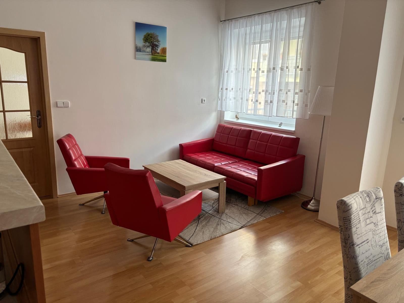 2 bedroom with open-plan kitchen flat to rent, 78 m², Jana Morávka, Jílové u Prahy, Středočeský Region 2 bedroom with open-plan kitchen flat to rent, 78 m², Jana Morávka, Jílové u Prahy, Středočeský Region