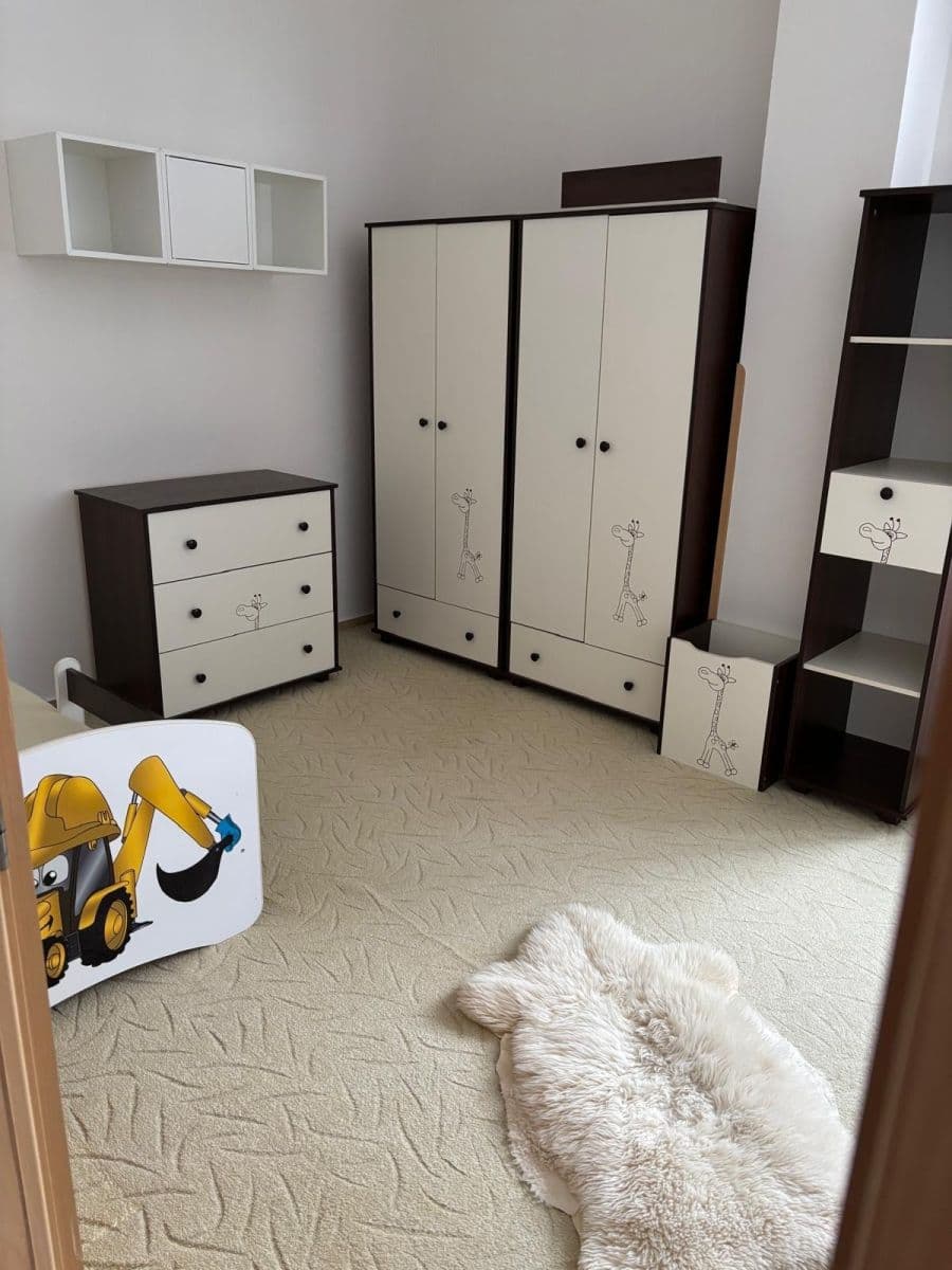 2 bedroom with open-plan kitchen flat to rent, 78 m², Jana Morávka, Jílové u Prahy, Středočeský Region 2 bedroom with open-plan kitchen flat to rent, 78 m², Jana Morávka, Jílové u Prahy, Středočeský Region