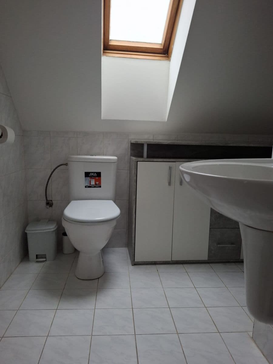 house to rent, 220 m², Tyršova náves, Vysoký Újezd, Středočeský Region house to rent, 220 m², Tyršova náves, Vysoký Újezd, Středočeský Region