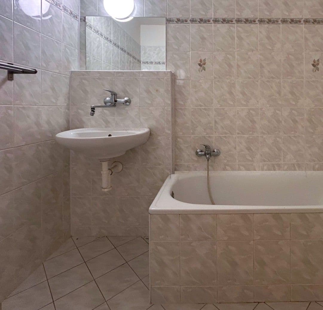 2 bedroom flat for sale, 66 m², Na Bezděkově, Benešov, Středočeský Region 2 bedroom flat for sale, 66 m², Na Bezděkově, Benešov, Středočeský Region