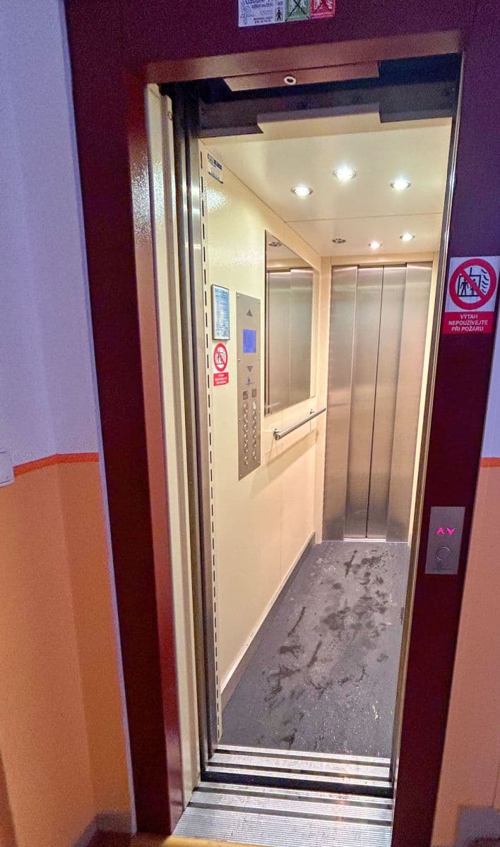 2 bedroom flat for sale, 66 m², Na Bezděkově, Benešov, Středočeský Region 2 bedroom flat for sale, 66 m², Na Bezděkově, Benešov, Středočeský Region