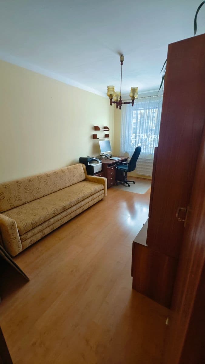 4 bedroom flat for sale, 82 m², Javornícka, Banská Bystrica, Banskobystrický Region 4 bedroom flat for sale, 82 m², Javornícka, Banská Bystrica, Banskobystrický Region