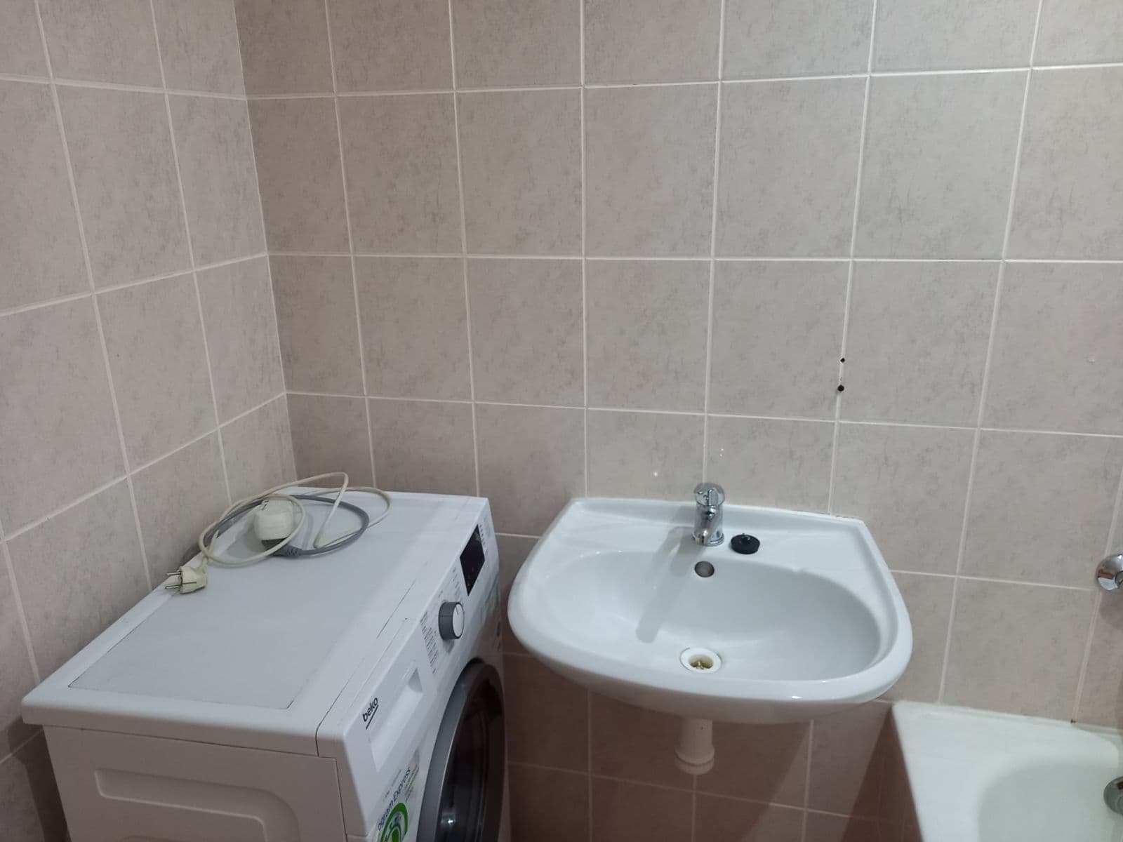 1 bedroom flat to rent, 35 m², Kojetická, Neratovice, Středočeský Region 1 bedroom flat to rent, 35 m², Kojetická, Neratovice, Středočeský Region