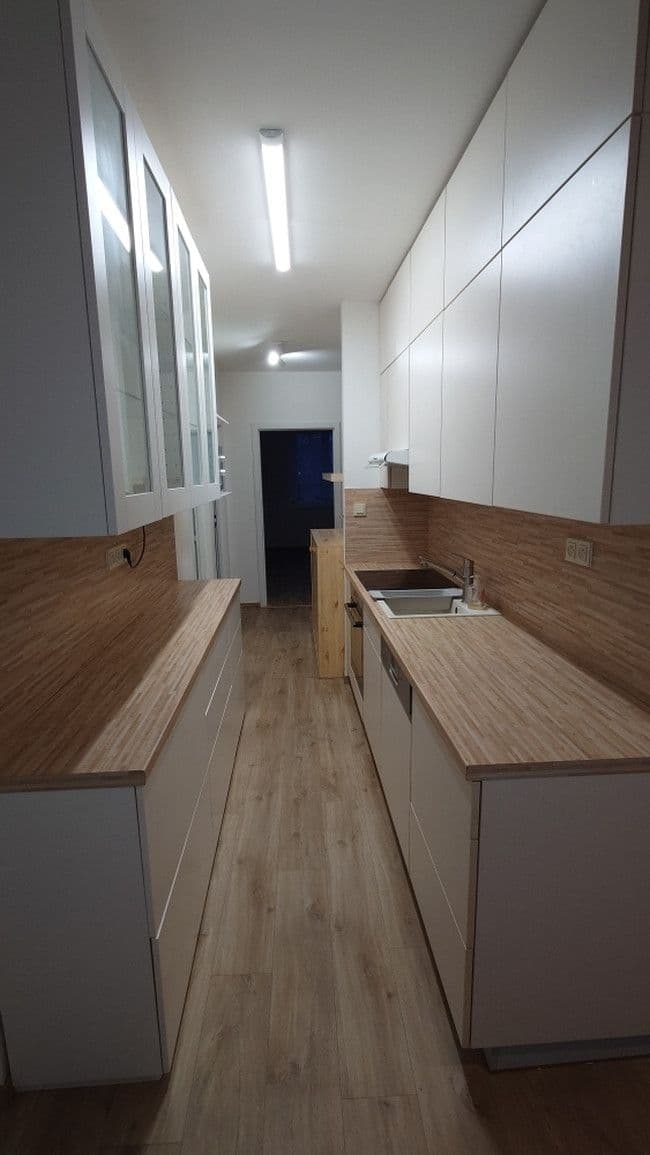 4 bedroom flat to rent, 97 m², Ruzyňská, Prague, Prague 4 bedroom flat to rent, 97 m², Ruzyňská, Prague, Prague