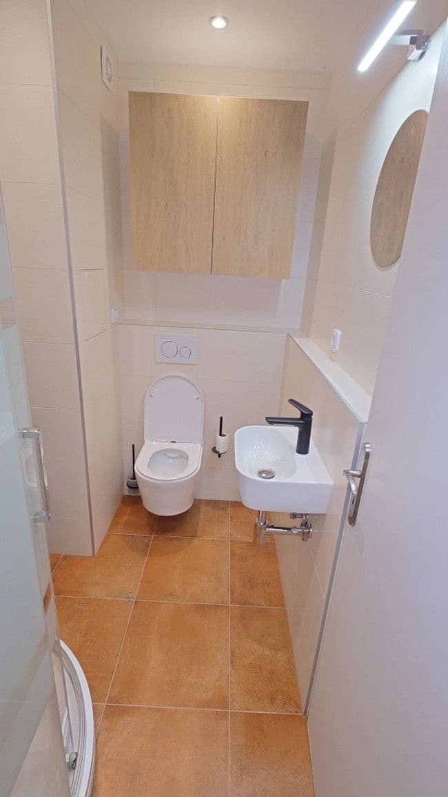 4 bedroom flat to rent, 97 m², Ruzyňská, Prague, Prague 4 bedroom flat to rent, 97 m², Ruzyňská, Prague, Prague