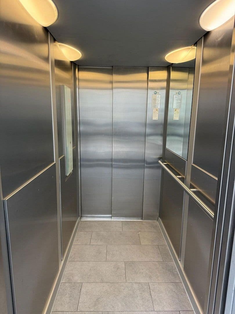 4 bedroom flat for sale, 98 m², Welfenstraße 68, München, Bavaria 4 bedroom flat for sale, 98 m², Welfenstraße 68, München, Bavaria