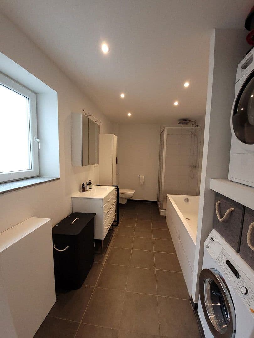 2 bedroom flat to rent, 93 m², Wilhelm-Strauß-Straße 88, Mönchengladbach, North Rhine-Westphalia 2 bedroom flat to rent, 93 m², Wilhelm-Strauß-Straße 88, Mönchengladbach, North Rhine-Westphalia