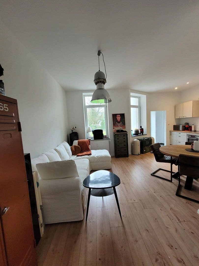 2 bedroom flat to rent, 93 m², Wilhelm-Strauß-Straße 88, Mönchengladbach, North Rhine-Westphalia 2 bedroom flat to rent, 93 m², Wilhelm-Strauß-Straße 88, Mönchengladbach, North Rhine-Westphalia