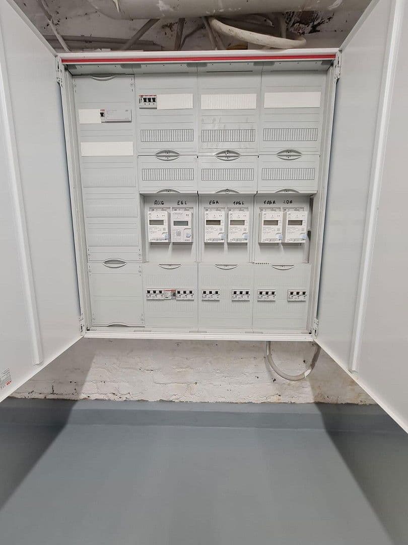 house for sale, 309 m², Liebknechtstraße 79, Oberhausen, North Rhine-Westphalia house for sale, 309 m², Liebknechtstraße 79, Oberhausen, North Rhine-Westphalia