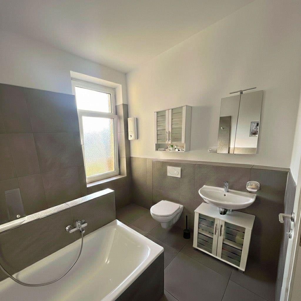 house for sale, 309 m², Liebknechtstraße 79, Oberhausen, North Rhine-Westphalia house for sale, 309 m², Liebknechtstraße 79, Oberhausen, North Rhine-Westphalia