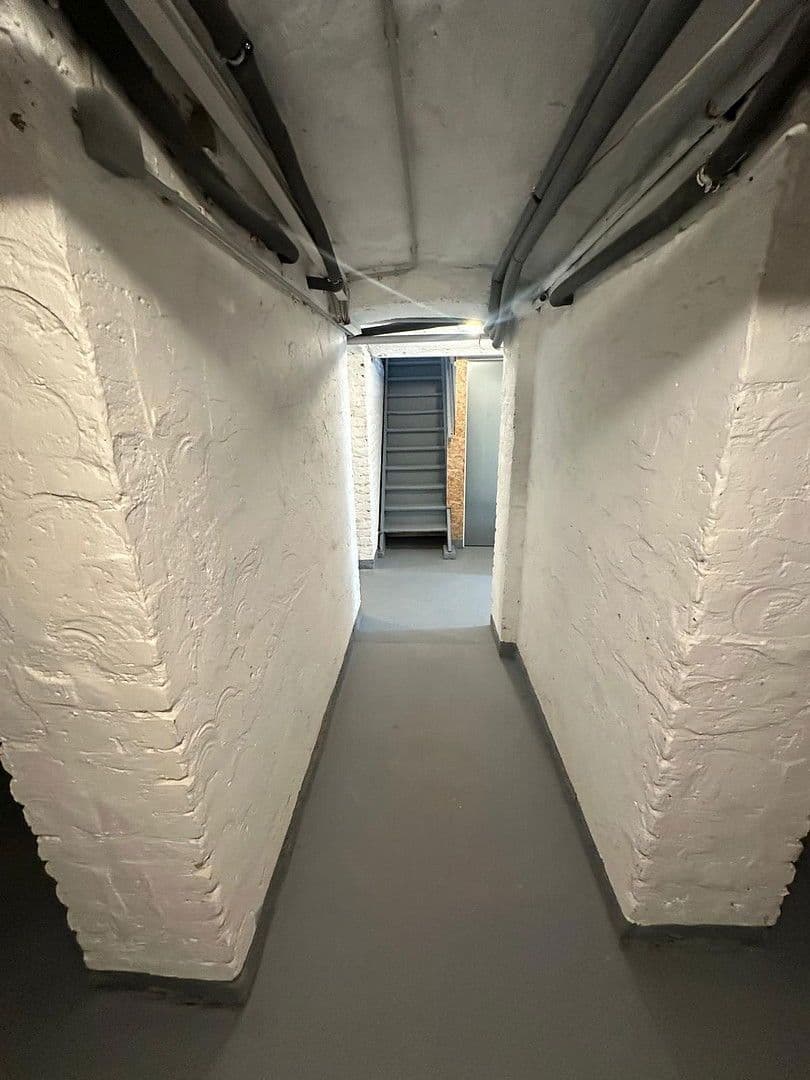 house for sale, 309 m², Liebknechtstraße 79, Oberhausen, North Rhine-Westphalia house for sale, 309 m², Liebknechtstraße 79, Oberhausen, North Rhine-Westphalia