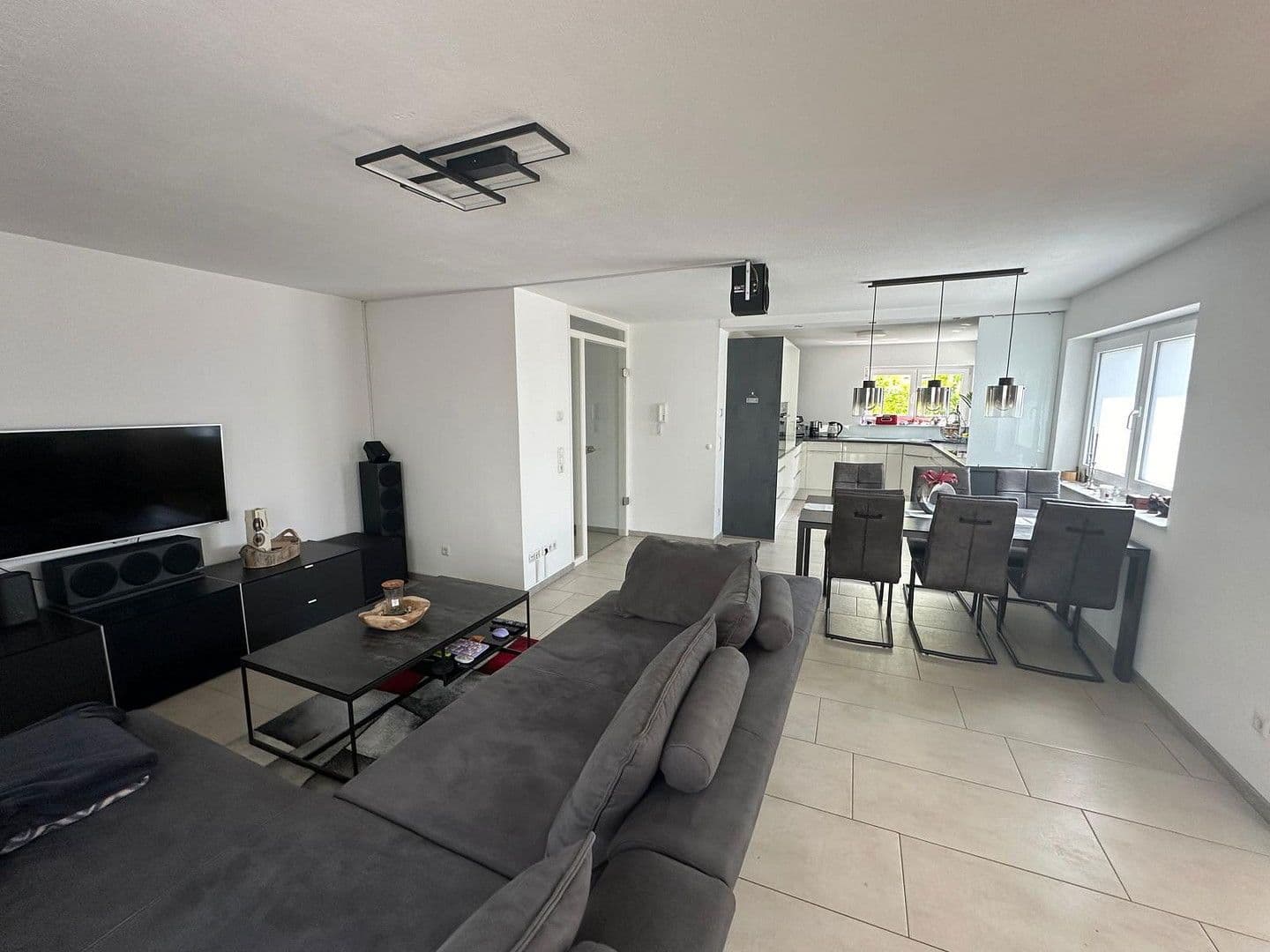 3 bedroom with open-plan kitchen flat for sale, 101 m², Uhldingen-Mühlhofen, Baden-Württemberg 3 bedroom with open-plan kitchen flat for sale, 101 m², Uhldingen-Mühlhofen, Baden-Württemberg