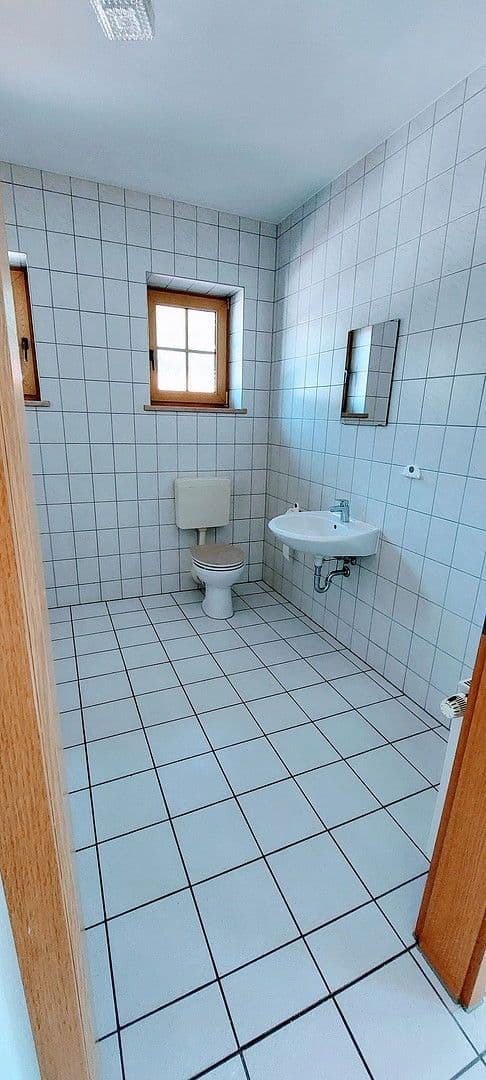 office to rent, 58 m², Tratmoos 22, Niederneuching / Wolfsleben, Bavaria office to rent, 58 m², Tratmoos 22, Niederneuching / Wolfsleben, Bavaria