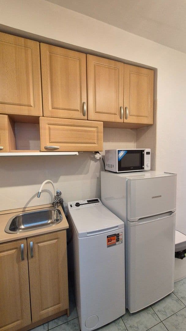 Studio flat to rent, 27 m², Renneská třída, Brno, Jihomoravský Region Studio flat to rent, 27 m², Renneská třída, Brno, Jihomoravský Region