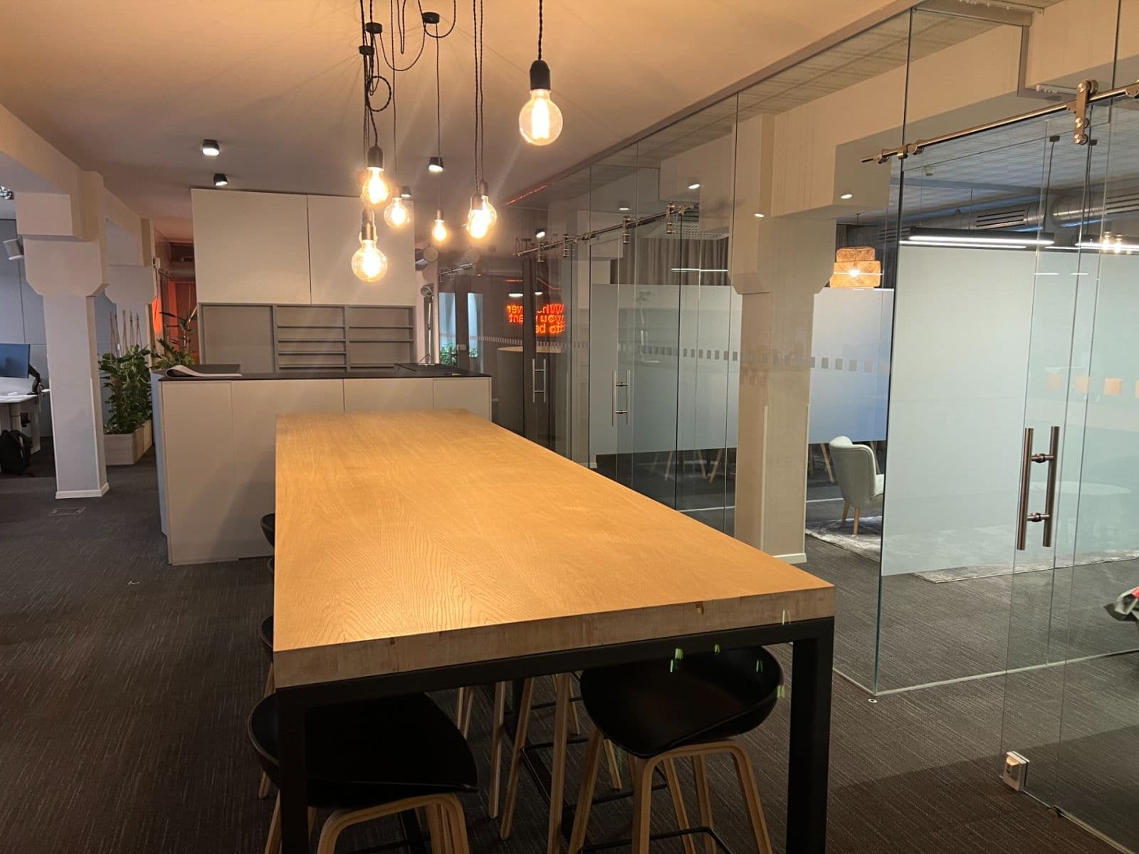 office to rent, 280 m², Korunní, Prague, Prague office to rent, 280 m², Korunní, Prague, Prague