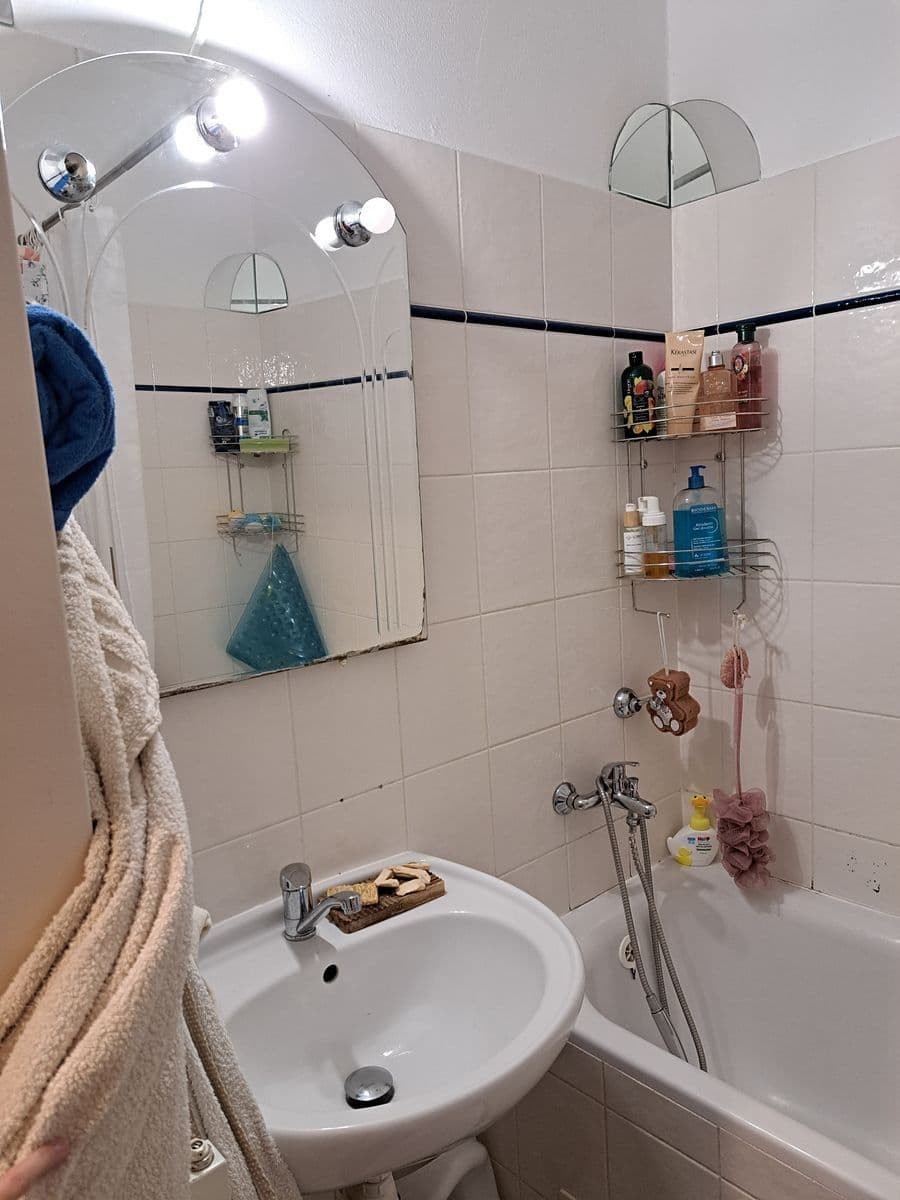 1 bedroom with open-plan kitchen flat to rent, 70 m², Prokopa Velikého, Úvaly, Středočeský Region 1 bedroom with open-plan kitchen flat to rent, 70 m², Prokopa Velikého, Úvaly, Středočeský Region