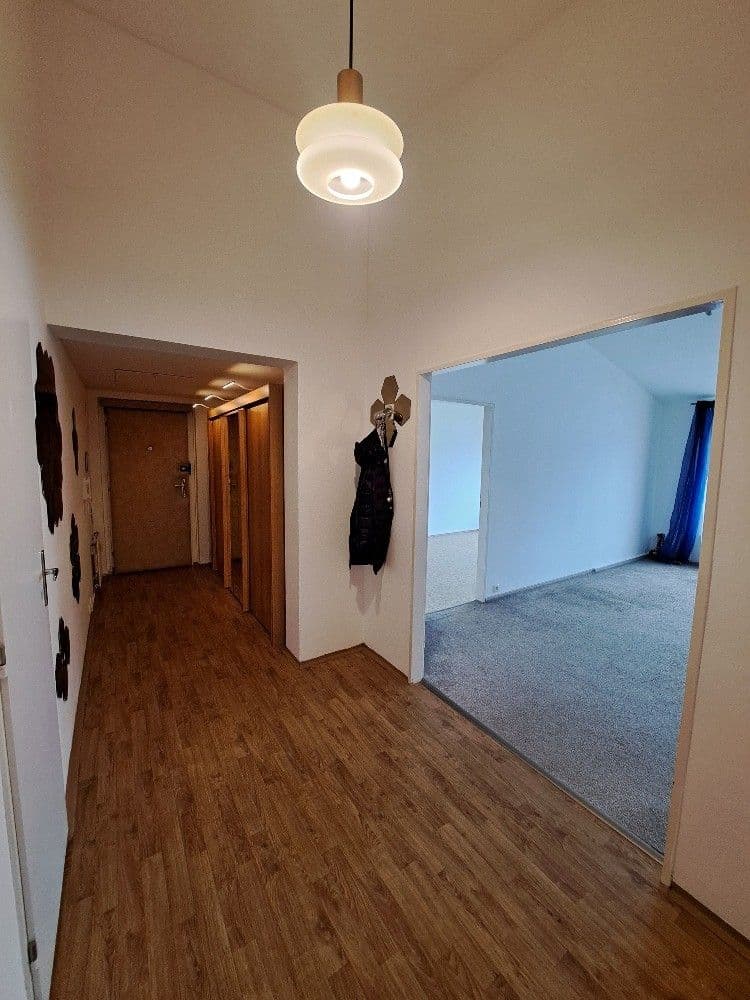 1 bedroom with open-plan kitchen flat to rent, 70 m², Prokopa Velikého, Úvaly, Středočeský Region 1 bedroom with open-plan kitchen flat to rent, 70 m², Prokopa Velikého, Úvaly, Středočeský Region