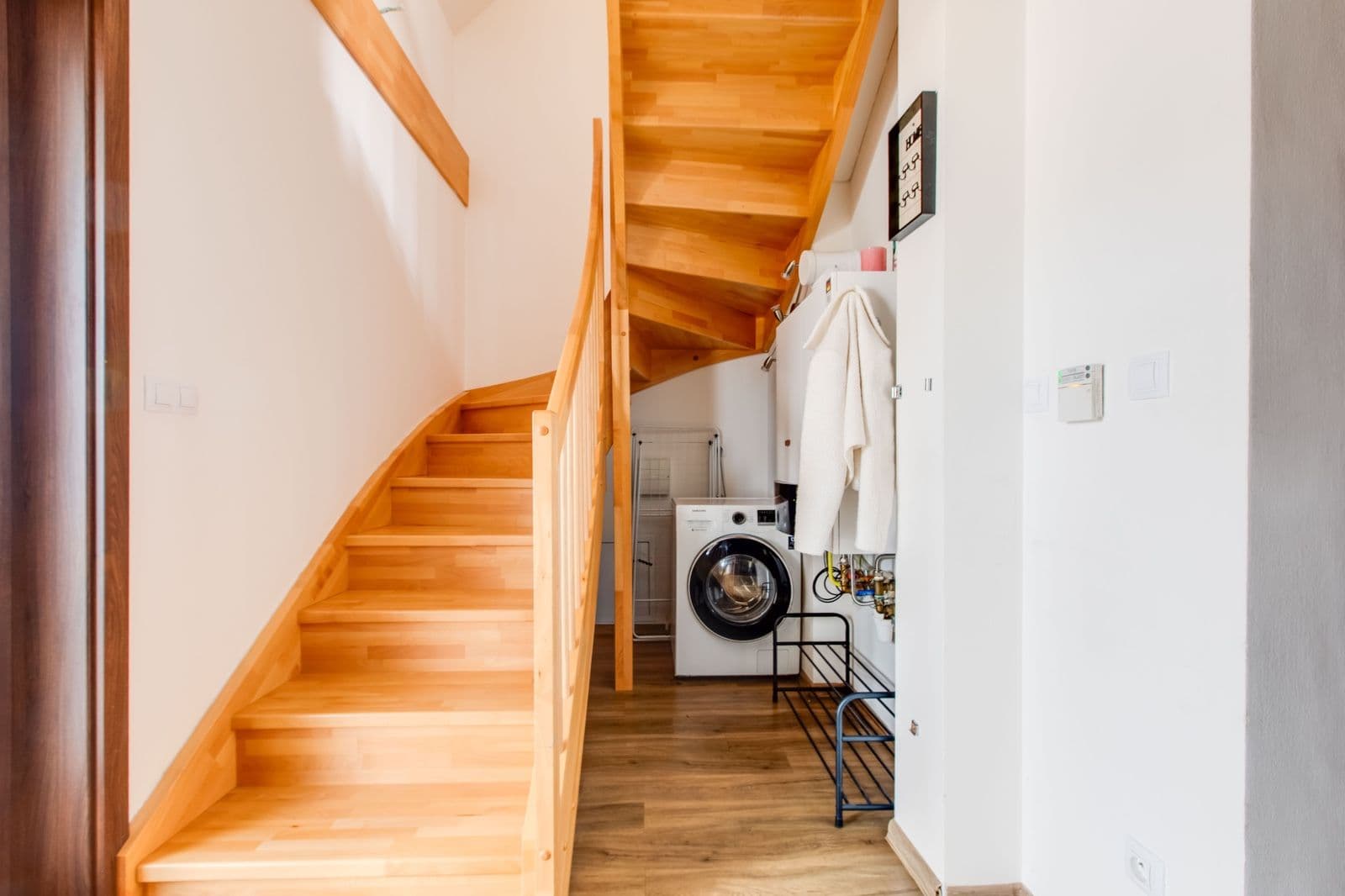 2 bedroom with open-plan kitchen flat to rent, 75 m², Oldřichova, Prague, Prague 2 bedroom with open-plan kitchen flat to rent, 75 m², Oldřichova, Prague, Prague