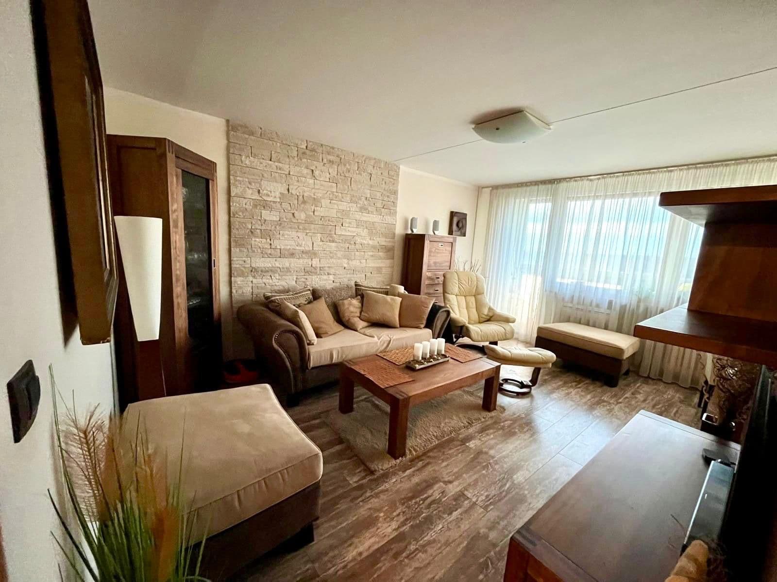 2 bedroom with open-plan kitchen flat to rent, 74 m², Láskova, Prague, Prague 2 bedroom with open-plan kitchen flat to rent, 74 m², Láskova, Prague, Prague