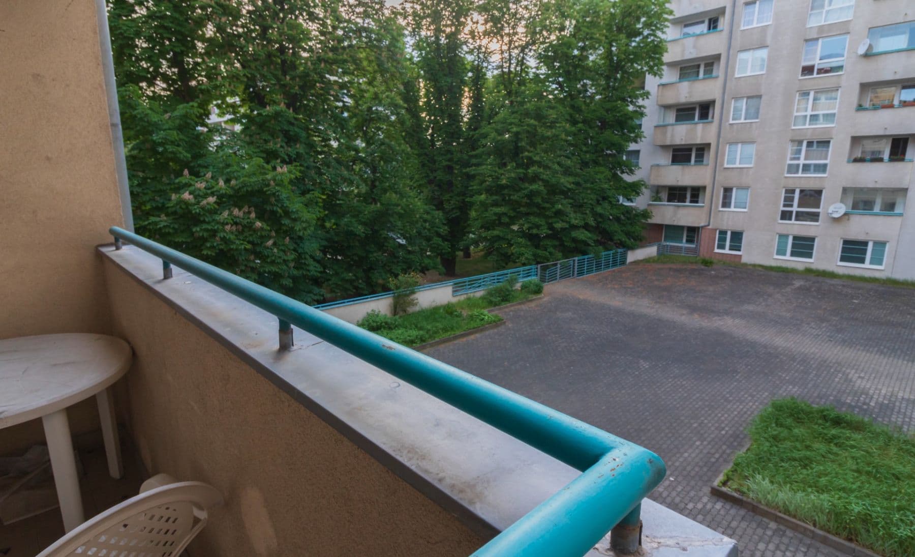 3 bedroom with open-plan kitchen flat for sale, 132 m², Sokolovská, Prague, Prague 3 bedroom with open-plan kitchen flat for sale, 132 m², Sokolovská, Prague, Prague