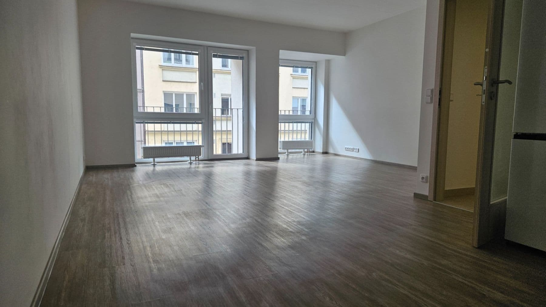 1 bedroom with open-plan kitchen flat to rent, 62 m², Sinkulova, Prague, Prague 1 bedroom with open-plan kitchen flat to rent, 62 m², Sinkulova, Prague, Prague