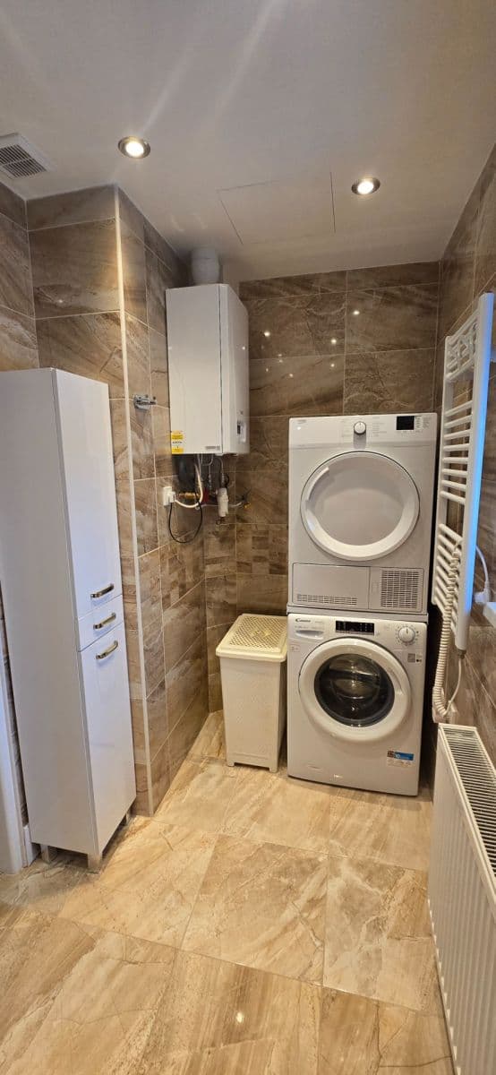 2 bedroom flat to rent, 65 m², Na Klášterním, Prague, Prague 2 bedroom flat to rent, 65 m², Na Klášterním, Prague, Prague