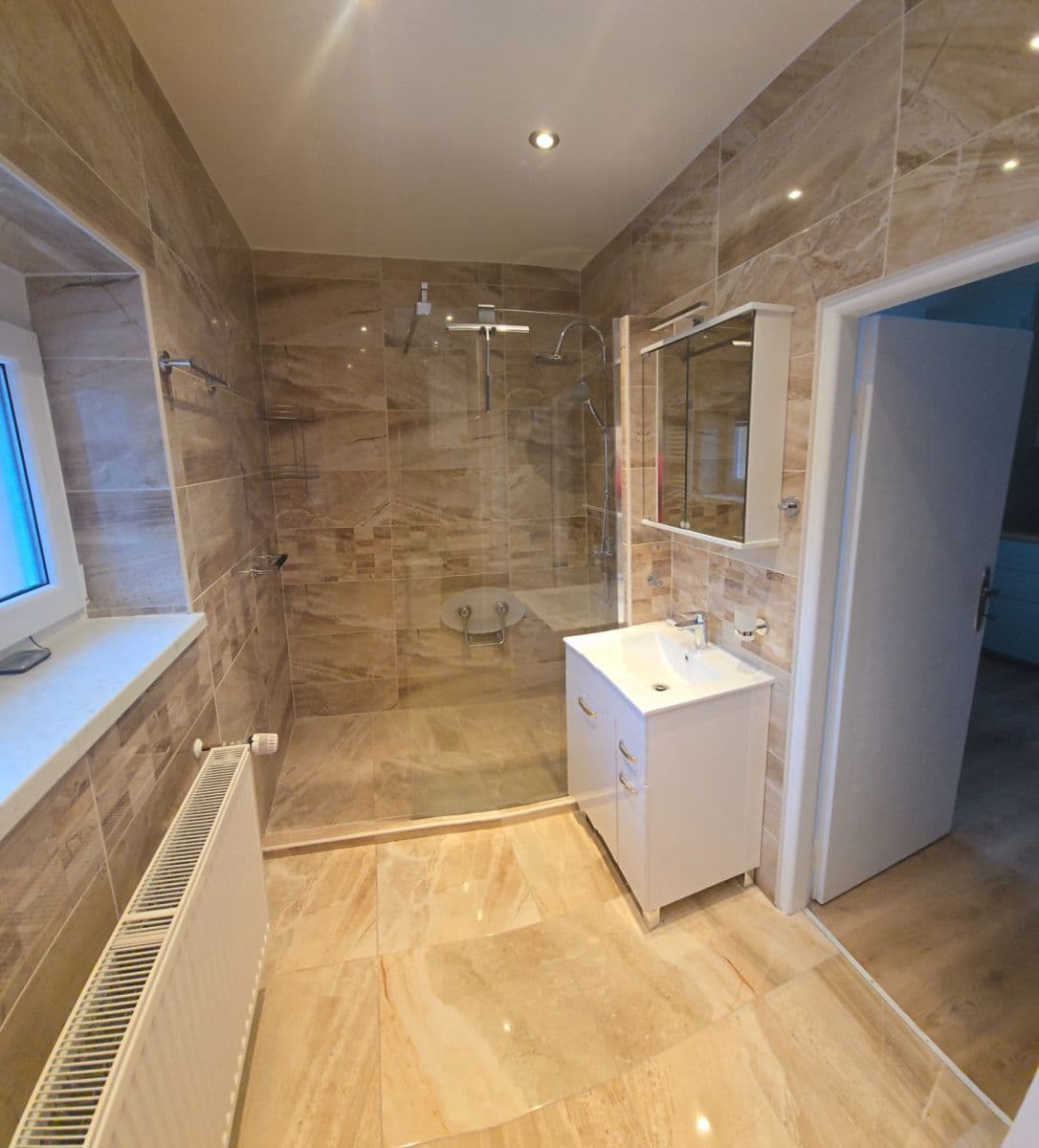 2 bedroom flat to rent, 65 m², Na Klášterním, Prague, Prague 2 bedroom flat to rent, 65 m², Na Klášterním, Prague, Prague