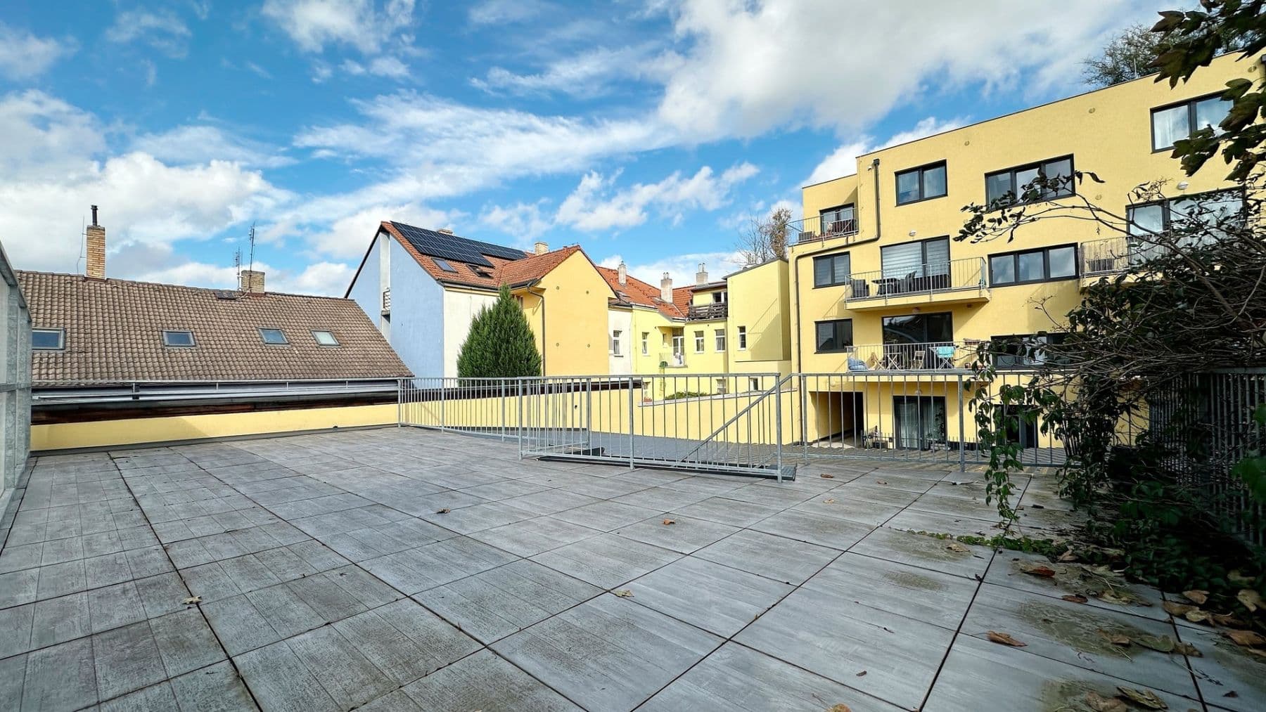 1 bedroom with open-plan kitchen flat to rent, 39 m², Českobrodská, Prague, Prague 1 bedroom with open-plan kitchen flat to rent, 39 m², Českobrodská, Prague, Prague