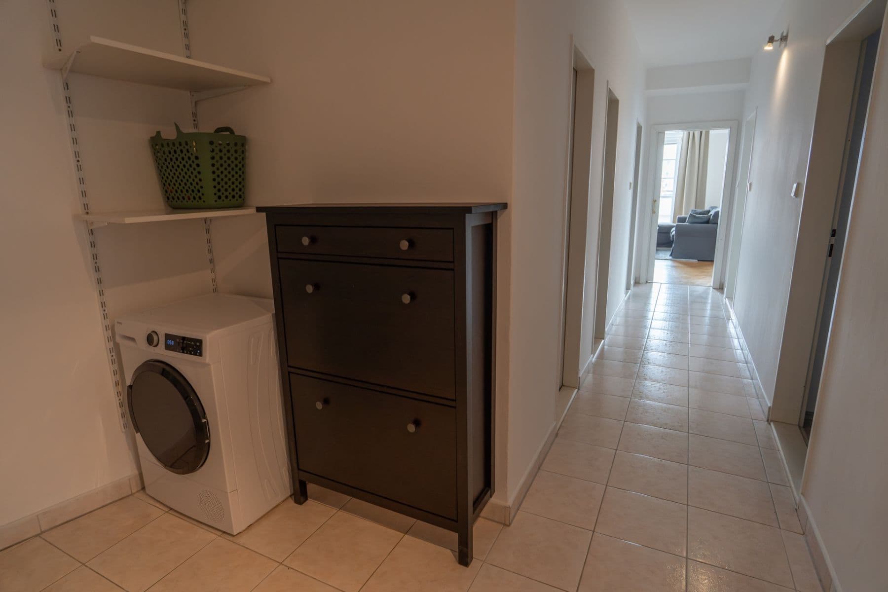 2 bedroom with open-plan kitchen flat to rent, 80 m², Kloboukova, Prague, Prague 2 bedroom with open-plan kitchen flat to rent, 80 m², Kloboukova, Prague, Prague