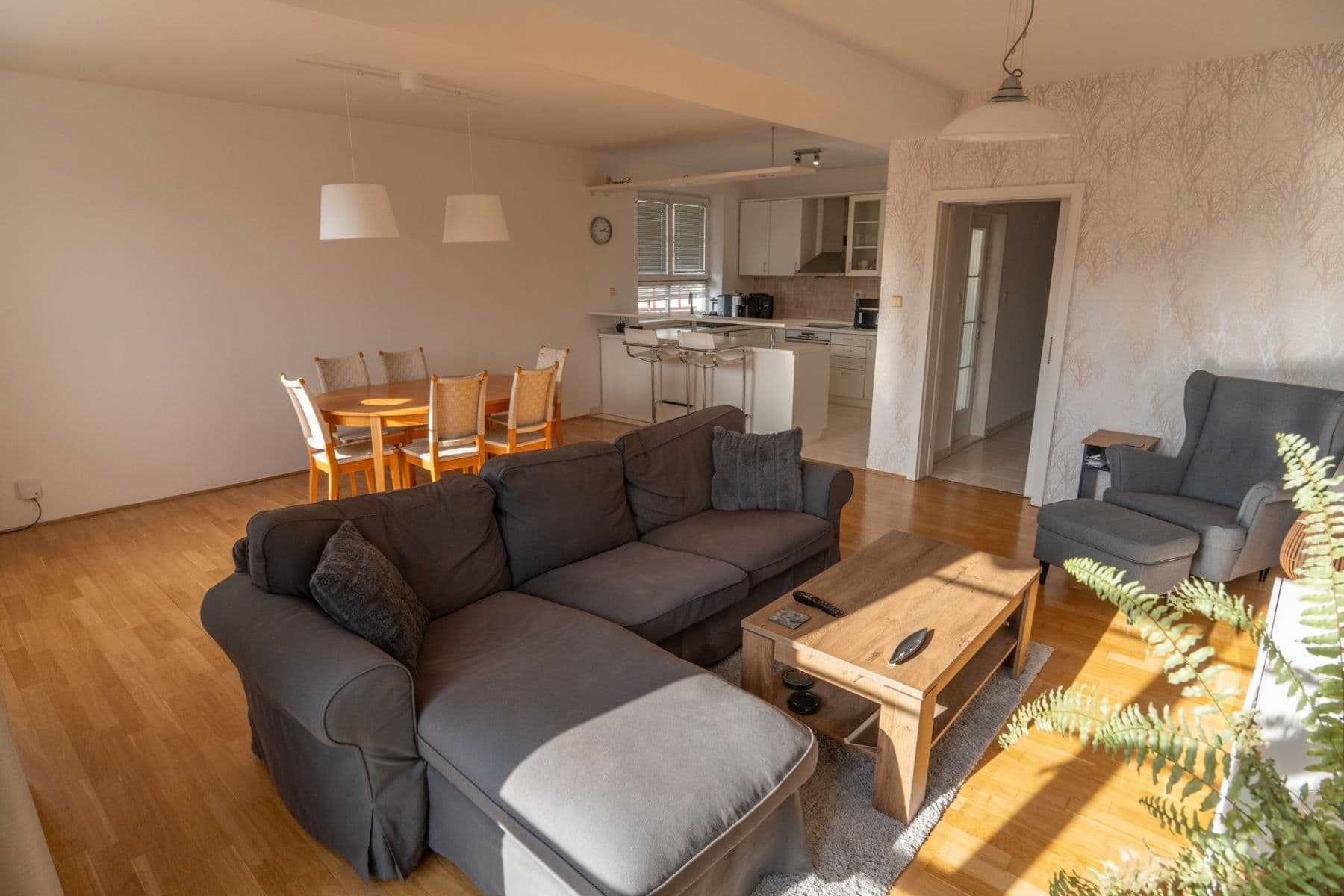 2 bedroom with open-plan kitchen flat to rent, 80 m², Kloboukova, Prague, Prague 2 bedroom with open-plan kitchen flat to rent, 80 m², Kloboukova, Prague, Prague