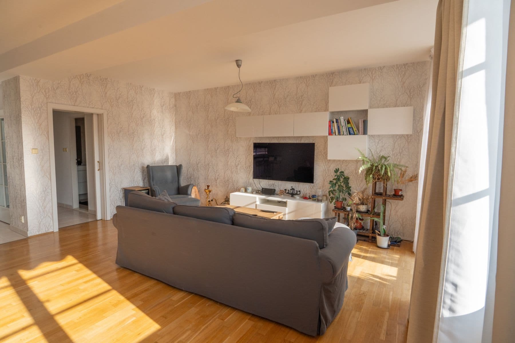 2 bedroom with open-plan kitchen flat to rent, 80 m², Kloboukova, Prague, Prague 2 bedroom with open-plan kitchen flat to rent, 80 m², Kloboukova, Prague, Prague