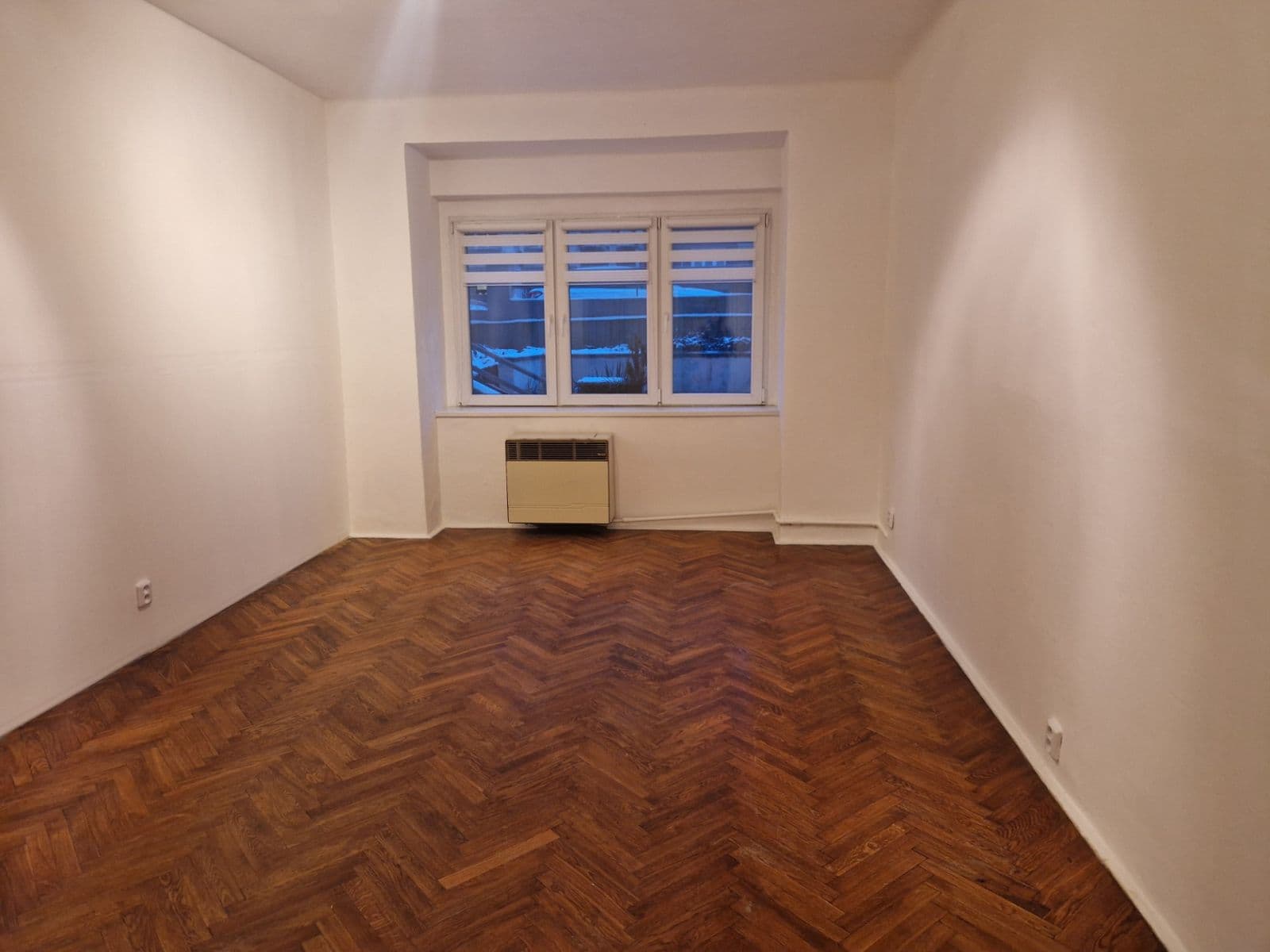 1 bedroom with open-plan kitchen flat to rent, 45 m², Hartigova, Prague, Prague 1 bedroom with open-plan kitchen flat to rent, 45 m², Hartigova, Prague, Prague