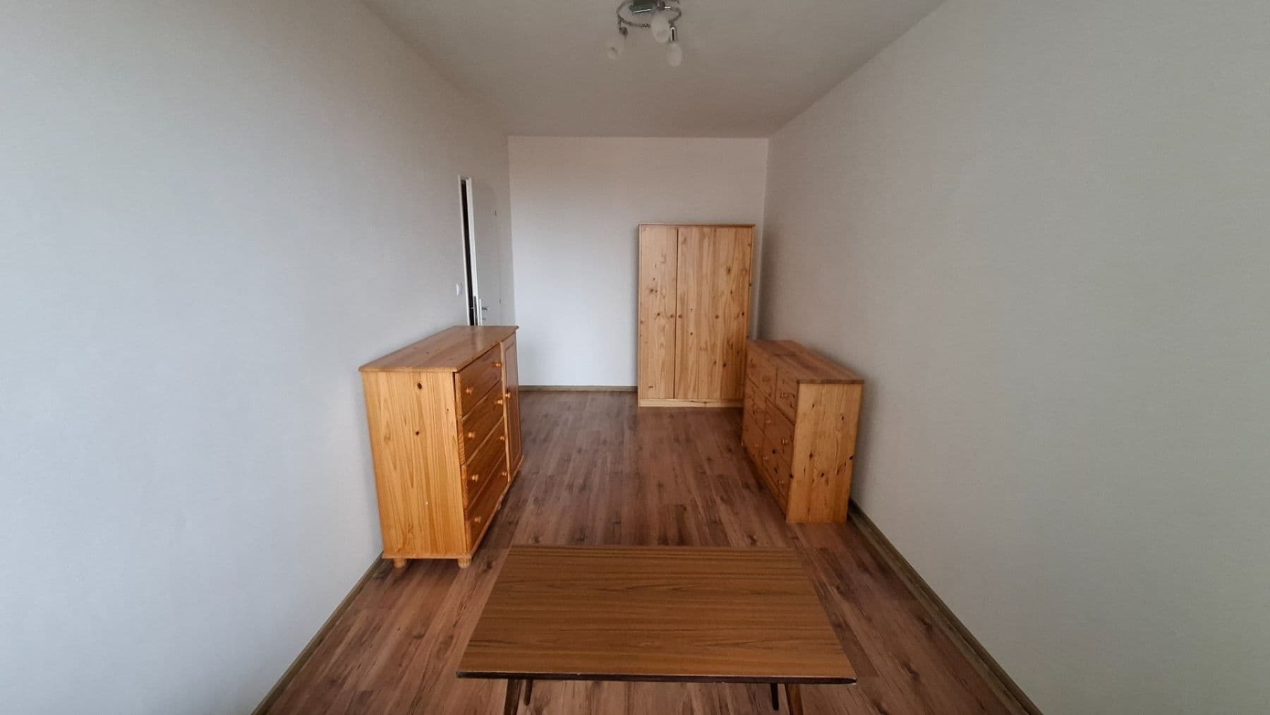 1 bedroom with open-plan kitchen flat to rent, 43 m², Hnězdenská, Prague, Prague 1 bedroom with open-plan kitchen flat to rent, 43 m², Hnězdenská, Prague, Prague