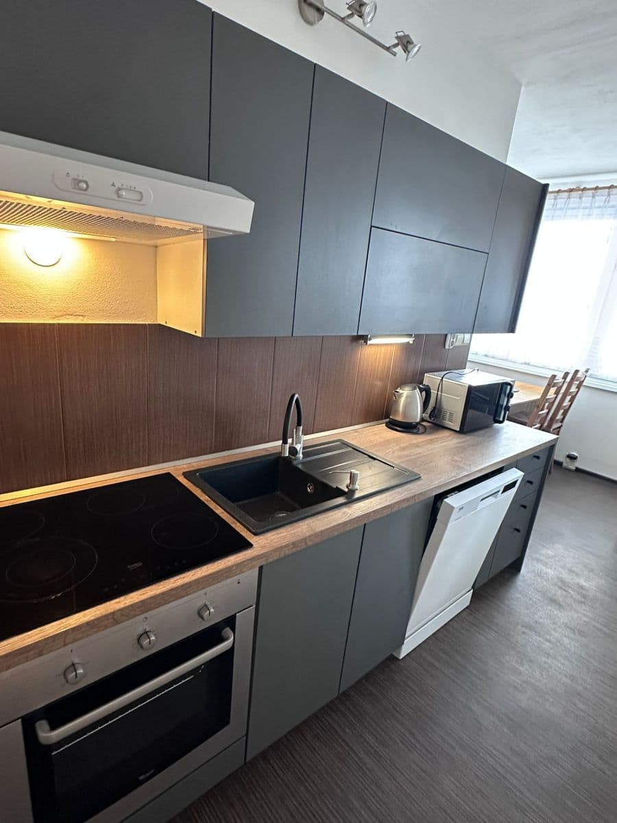 3 bedroom flat to rent, 64 m², Budivojova, České Budějovice, Jihočeský Region 3 bedroom flat to rent, 64 m², Budivojova, České Budějovice, Jihočeský Region